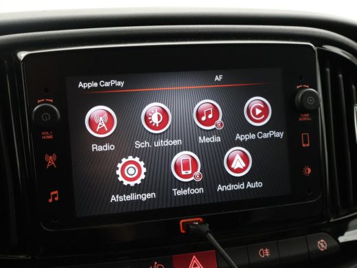 Fiat Dobló Cargo 1.6 MJ 105 PK L2H1 S TREKKING + APPLE CARPLAY / TREKHAAK / IMPERIAAL ActivLease financial lease
