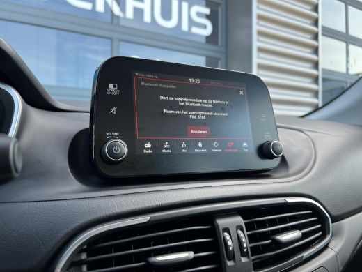 Fiat Tipo Stationwagon 1.0 City Life | Achteruitrijcamera | Airco (automatisch) | Apple Carplay/Android Aut... ActivLease financial lease