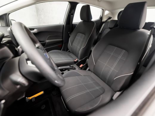 Ford Fiesta 1.1 Design (APPLE CARPLAY, GROOT NAVI, PARKEERSENSOREN, SPORTSTOELEN, CRUISE, LANE ASSIST, DAB+, ... ActivLease financial lease