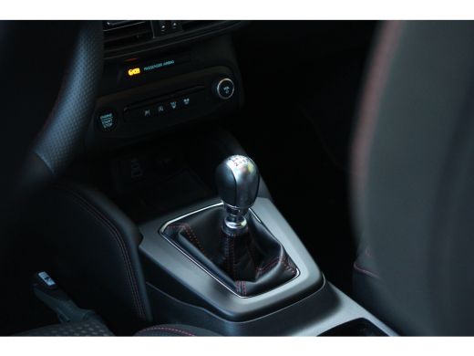 Ford FOCUS Wagon 1.0 EcoBoost Hybrid ST Line X | Pano | Head-Up | Adapt. Cruise | Elek. klep | Stoel+stuurverw. | ... ActivLease financial lease