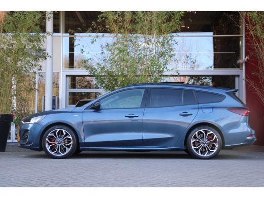 Ford FOCUS Wagon 1.0 EcoBoost Hybrid ST Line X | Pano | Head-Up | Adapt. Cruise | Elek. klep | Stoel+stuurverw. | ... ActivLease financial lease