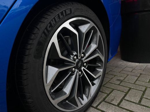Ford FOCUS Wagon ST-LINE X WAGON 1.0 ECOBOOST HYBRID POWERSHIFT AUTOMAAT 155PK/114KW AGR-stoel | B&O | Stoel+stuur... ActivLease financial lease