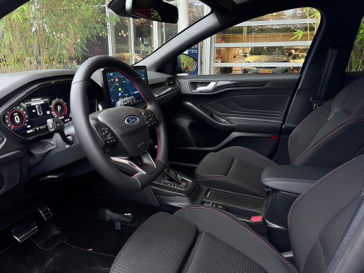 Ford FOCUS Wagon ST-LINE X WAGON 1.0 ECOBOOST HYBRID POWERSHIFT AUTOMAAT 155PK/114KW AGR-stoel | B&O | Stoel+stuur... ActivLease financial lease