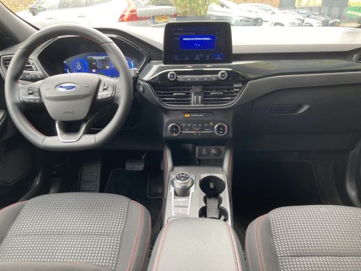 Ford Kuga 2.5 PHEV ST-Line Standkachel | Trekhaak | Apple Carplay | Clima | Navi ActivLease financial lease
