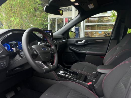 Ford Kuga Ford 2.5 PHEV ST-Line | Trekhaak | Standkachel | Camera | Clima | Apple Carplay ActivLease financial lease
