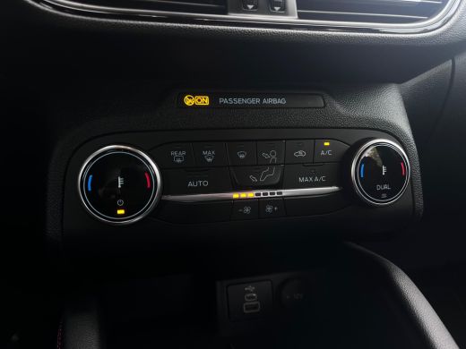 Ford Kuga Ford 2.5 PHEV ST-Line | Trekhaak | Standkachel | Camera | Clima | Apple Carplay ActivLease financial lease