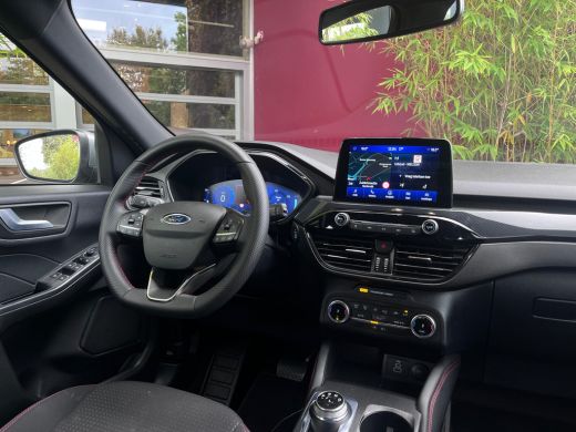 Ford Kuga Ford 2.5 PHEV ST-Line | Trekhaak | Standkachel | Camera | Clima | Apple Carplay ActivLease financial lease