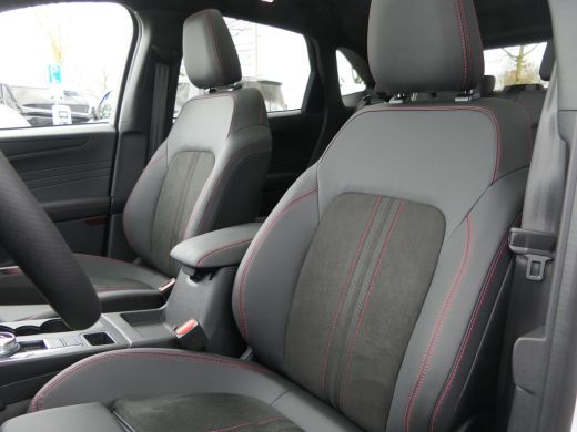 Ford Kuga Ford 2.5 PHEV ST-Line X | Black-Edition | 20 Inch | Panoramadak | Trekhaak | Matrix LED | Head-Up... ActivLease financial lease