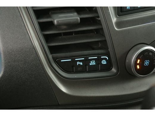 Ford Transit Custom 300 2.0 TDCI L1H1 Automaat Airco Cruise 3 Persoons PDC 2xSchuifdeur Elektrpakket Trekhaak ActivLease financial lease