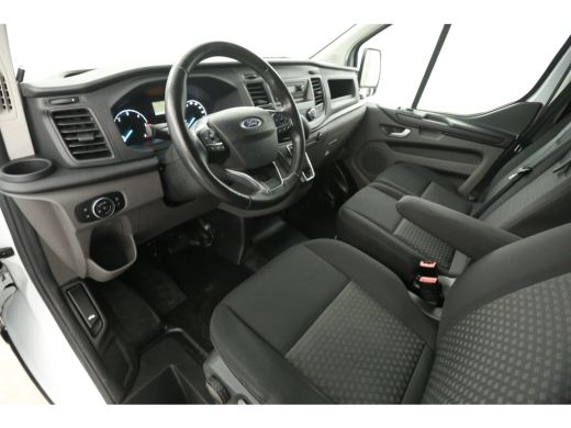 Ford Transit Custom 300 2.0 TDCI L1H1 Automaat Airco Cruise 3 Persoons PDC 2xSchuifdeur Elektrpakket Trekhaak ActivLease financial lease