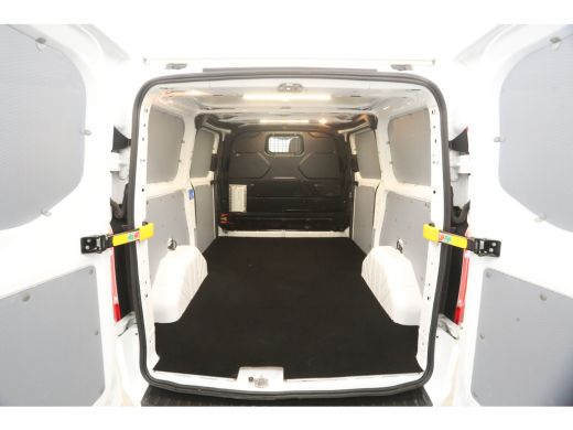 Ford Transit Custom 300 2.0 TDCI L1H1 Automaat Airco Cruise 3 Persoons PDC 2xSchuifdeur Elektrpakket Trekhaak ActivLease financial lease