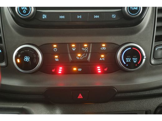 Ford Transit Custom Trend 2.0 Ecoblue L2H1 Automaat Traanplaat Airco Camera Cruise Carplay LED PDC 3 Persoons Trekhaak ActivLease financial lease