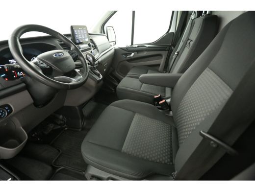 Ford Transit Custom Trend 2.0 Ecoblue L2H1 Automaat Traanplaat Airco Camera Cruise Carplay LED PDC 3 Persoons Trekhaak ActivLease financial lease