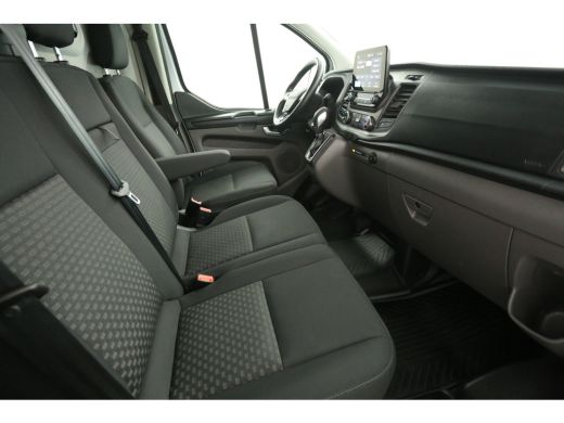 Ford Transit Custom Trend 2.0 Ecoblue L2H1 Automaat Traanplaat Airco Camera Cruise Carplay LED PDC 3 Persoons Trekhaak ActivLease financial lease
