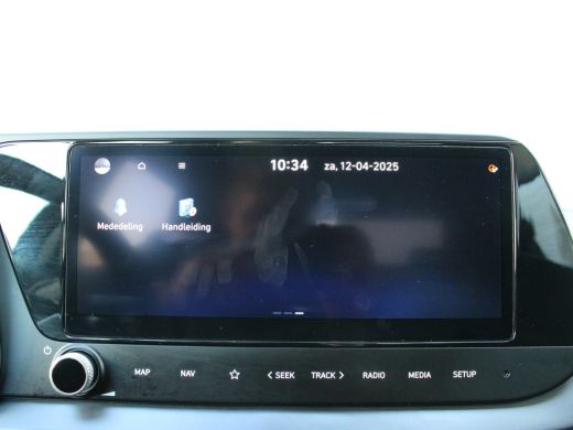 Hyundai i20 Hyundai 1.0 T-GDI Comfort Smart | Armsteun voor | Elektronisch Stabiliteits Programma | Navigatie... ActivLease financial lease