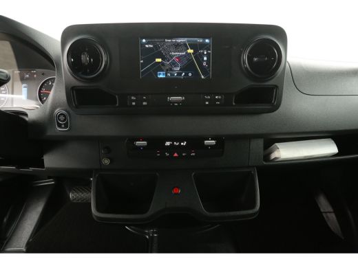 Mercedes Sprinter 315 1.9 CDI L2H2 150PK 3500KG Trekgew. Automaat Airco Camera Cruise Carplay Navigatie Trekhaak ActivLease financial lease