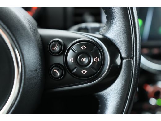 Mini Mini 1.5 One First | Dealer Onderhouden! | Airco | Parkeersensoren | Lichtmetalen Velgen | Bluetooth |... ActivLease financial lease