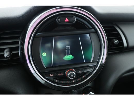 Mini Mini 1.5 One First | Dealer Onderhouden! | Airco | Parkeersensoren | Lichtmetalen Velgen | Bluetooth |... ActivLease financial lease