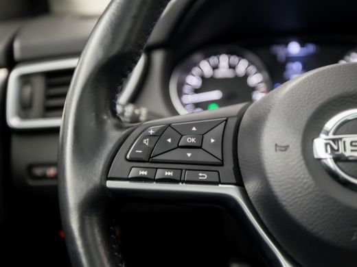 Nissan QASHQAI 1.2 N-Connecta (PANORAMADAK, NAVIGATIE, CLIMATE, 360 CAMERA, KEYLESS, SPORTSTOELEN, GETINT GLAS, ... ActivLease financial lease