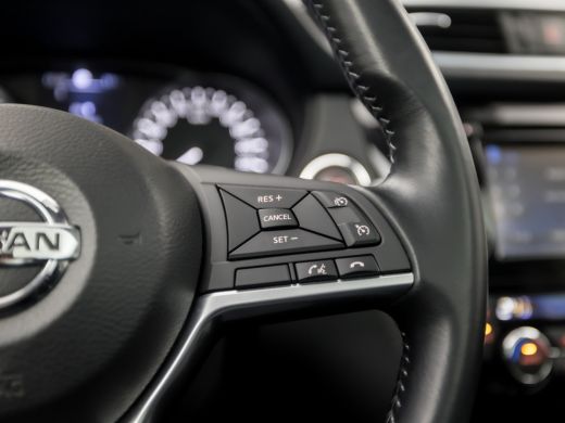 Nissan QASHQAI 1.2 N-Connecta (PANORAMADAK, NAVIGATIE, CLIMATE, 360 CAMERA, KEYLESS, SPORTSTOELEN, GETINT GLAS, ... ActivLease financial lease