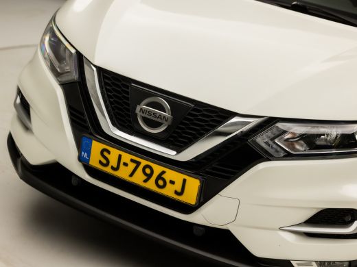 Nissan QASHQAI 1.2 N-Connecta (PANORAMADAK, NAVIGATIE, CLIMATE, 360 CAMERA, KEYLESS, SPORTSTOELEN, GETINT GLAS, ... ActivLease financial lease