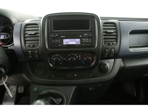 Opel Vivaro 1.6 CDTI L2H1 Airco Camera Cruise 3 Persoons Imperiaal Elektrpakket Trekhaak ActivLease financial lease