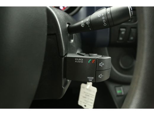 Opel Vivaro 1.6 CDTI L2H1 Airco Camera Cruise 3 Persoons Imperiaal Elektrpakket Trekhaak ActivLease financial lease