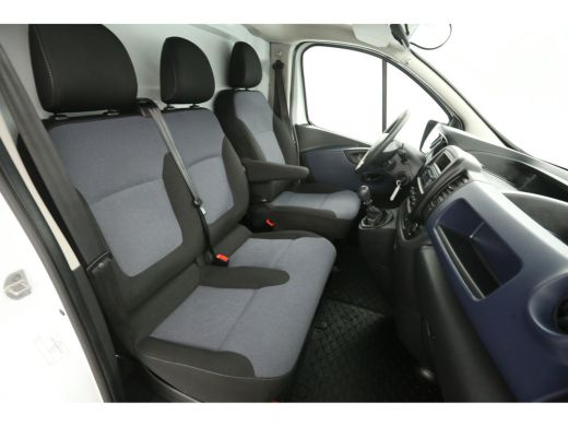 Opel Vivaro 1.6 CDTI L2H1 Airco Camera Cruise 3 Persoons Imperiaal Elektrpakket Trekhaak ActivLease financial lease