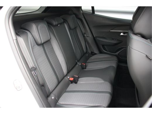 Peugeot 2008 1.2 PURETECH 100PK ALLURE PACK | Achteruitrijcamera | Achteruitrijcamera | Airco (automatisch) ActivLease financial lease