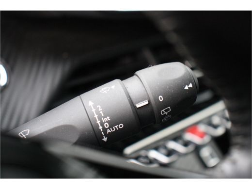 Peugeot 2008 1.2 PURETECH 100PK ALLURE PACK | Achteruitrijcamera | Achteruitrijcamera | Airco (automatisch) ActivLease financial lease
