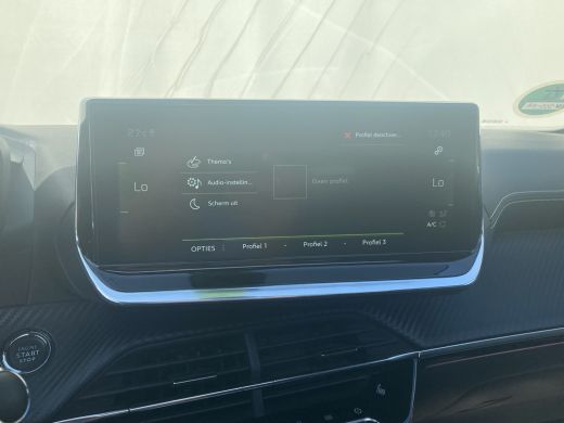 Peugeot 2008 1.2 PureTech GT Pack | Achteruitrijcamera | Cruise control adaptief met Stop&Go en stuurhulp | DA... ActivLease financial lease
