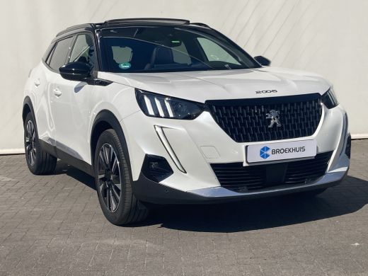 Peugeot 2008 1.2 PureTech GT Pack | Achteruitrijcamera | Cruise control adaptief met Stop&Go en stuurhulp | DA... ActivLease financial lease