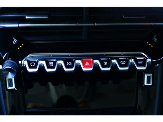 Peugeot 208 1.2 PURETECH 100PK 5-DRS ALLURE / NAVI / LED / CLIMA / PDC / 16"LMV / CAMERA / WINTERPAKKET / BLU... ActivLease financial lease