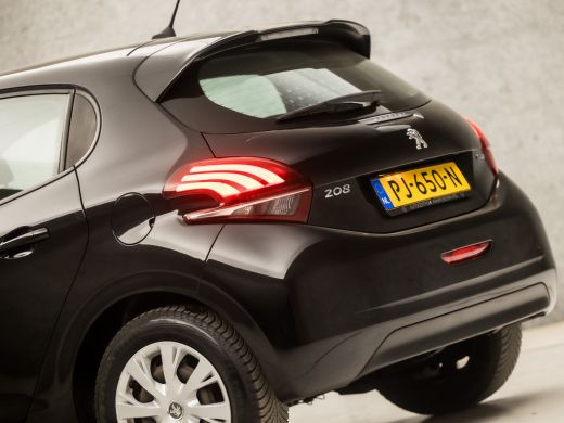 Peugeot 208 1.2 PureTech Sport (NAVIGATIE, CRUISE, ELEK RAMEN, SPORTSTOELEN, ARMSTEUN, BLUETOOTH, NIEUWE APK,... ActivLease financial lease