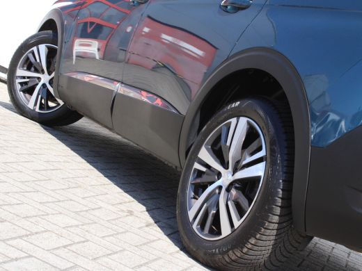 Peugeot 5008 1.2 PureTech Allure Pack CAMERA | TREKHAAK | CARPLAY | ActivLease financial lease