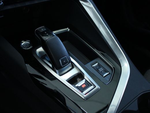 Peugeot 5008 1.2 PureTech Allure Pack CAMERA | TREKHAAK | CARPLAY | ActivLease financial lease