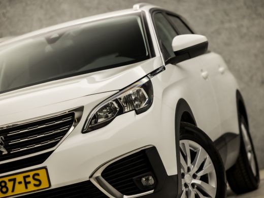 Peugeot 5008 1.2 PureTech Sport 7 Persoons (APPLE CARPLAY, GROOT NAVI, GETINT GLAS, DAB+, SPORTSTOELEN, PARKEE... ActivLease financial lease
