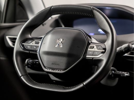 Peugeot 5008 1.2 PureTech Sport 7 Persoons (APPLE CARPLAY, GROOT NAVI, TREKHAAK, SPORTSTOELEN, PARKEERSENSOREN... ActivLease financial lease