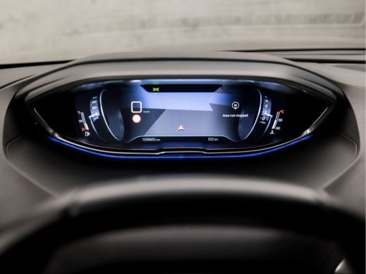 Peugeot 5008 1.2 PureTech Sport 7 Persoons (APPLE CARPLAY, GROOT NAVI, TREKHAAK, SPORTSTOELEN, PARKEERSENSOREN... ActivLease financial lease
