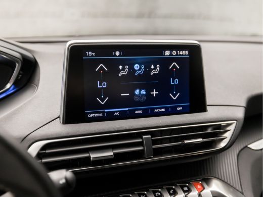 Peugeot 5008 1.2 PureTech Sport 7 Persoons (APPLE CARPLAY, GROOT NAVI, TREKHAAK, SPORTSTOELEN, PARKEERSENSOREN... ActivLease financial lease