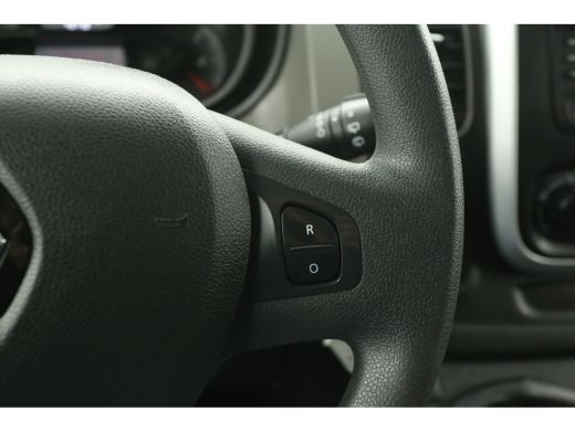 Renault Trafic 1.6 dCi T29 L1H1 Airco Cruise 2xSchuifdeur 3 Persoons Parkeersensoren Elektrpakket ActivLease financial lease