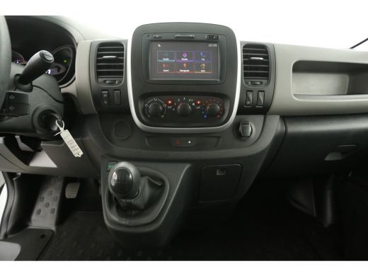 Renault Trafic 1.6 dCi T29 L2H1 Dubbele Cabine 6 Persoons Airco Cruise Navi PDC Imperiaal Elektrpakket Trekhaak ActivLease financial lease