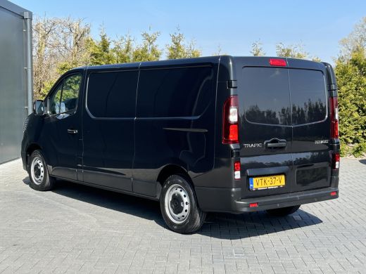 Renault Trafic / 2.0 dCi / L2H1 / 38.745 KM / 1e EIGENAAR / LED / AIRCO / CRUISE / BLUETOOTH ActivLease financial lease