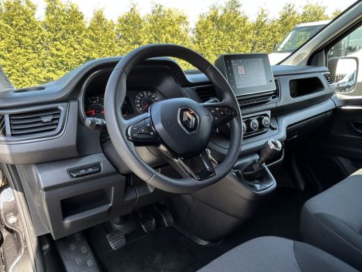 Renault Trafic / 2.0 dCi / L2H1 / 38.745 KM / 1e EIGENAAR / LED / AIRCO / CRUISE / BLUETOOTH ActivLease financial lease
