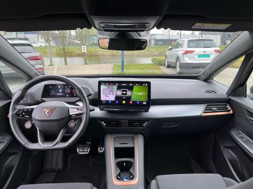 Seat Born 59kWh 170kW eBoost Business | 230Pk | ACC | A. Camera | HUD | Navi | Clima | ActivLease financial lease