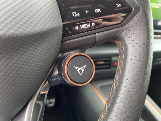 Seat Born 59kWh 170kW eBoost Business | 230Pk | ACC | A. Camera | HUD | Navi | Clima | ActivLease financial lease