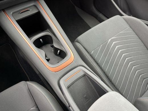 Seat Born 59kWh 170kW eBoost Business | 230Pk | ACC | A. Camera | HUD | Navi | Clima | ActivLease financial lease