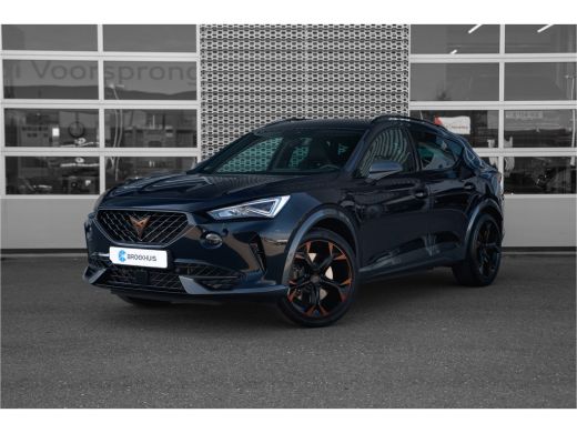 Seat Formentor 1.4 e-Hybrid VZ 245 pk Performance | Camera | Carplay | Elektr. stoel | Adapt. Cruise Seat Formentor 1.4 e-Hybrid VZ 245 pk Performance | Camera | Carplay | Elektr. stoel | Adapt. Cruise