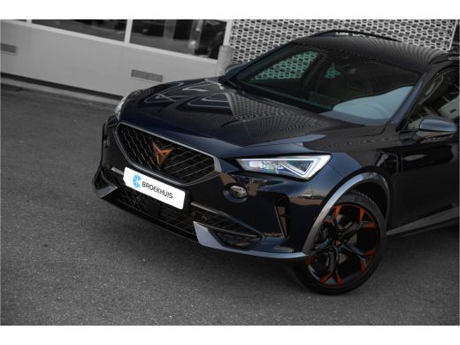 Seat Formentor 1.4 e-Hybrid VZ 245 pk Performance | Camera | Carplay | Elektr. stoel | Adapt. Cruise ActivLease financial lease