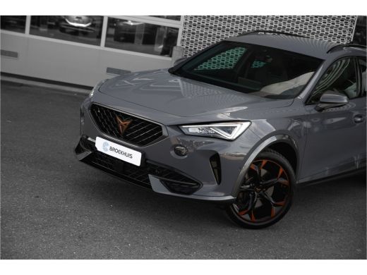Seat Formentor 1.4 e-Hybrid VZ 245 pk Performance | Camera | Carplay | Stoel- stuurverwarming | Navigatie ActivLease financial lease